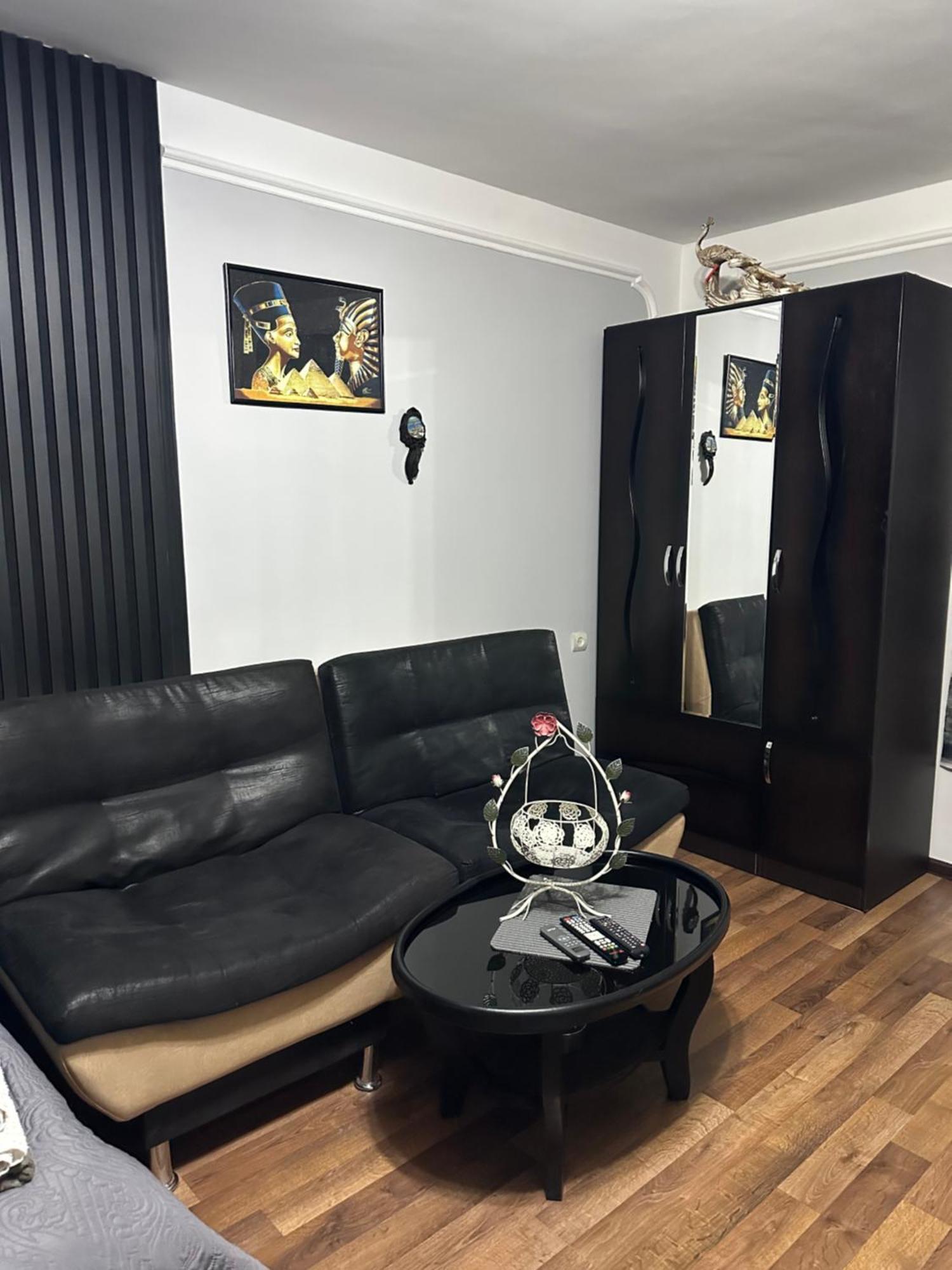 Apartment Lui Tbilisi Eksteriør bilde