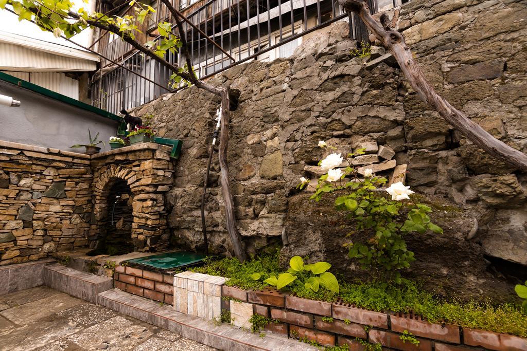 Apartment Lui Tbilisi Eksteriør bilde
