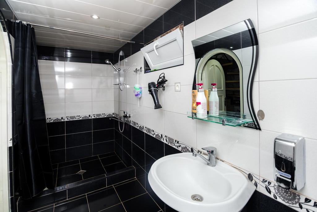 Apartment Lui Tbilisi Eksteriør bilde